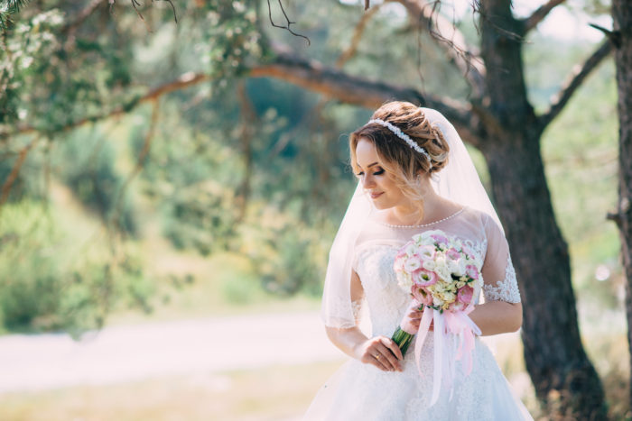 5 Reasons To Have A Small & Intimate Wedding